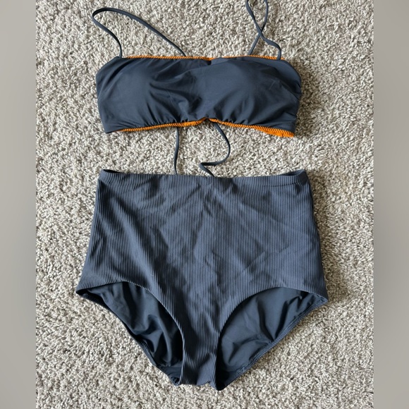 lululemon athletica Other - NWOT Lululemon Reversible Bikini. Size Medium.